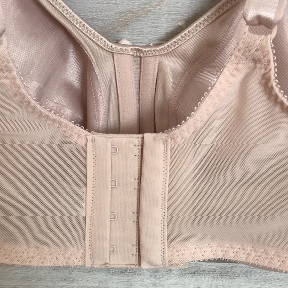 Bali Underwire Full Coverage Bra - Picture 9 of 12